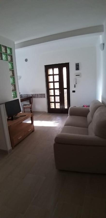Marianna Casa Vacanza Azzate Exteriör bild