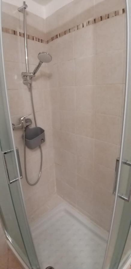 Marianna Casa Vacanza Azzate Exteriör bild