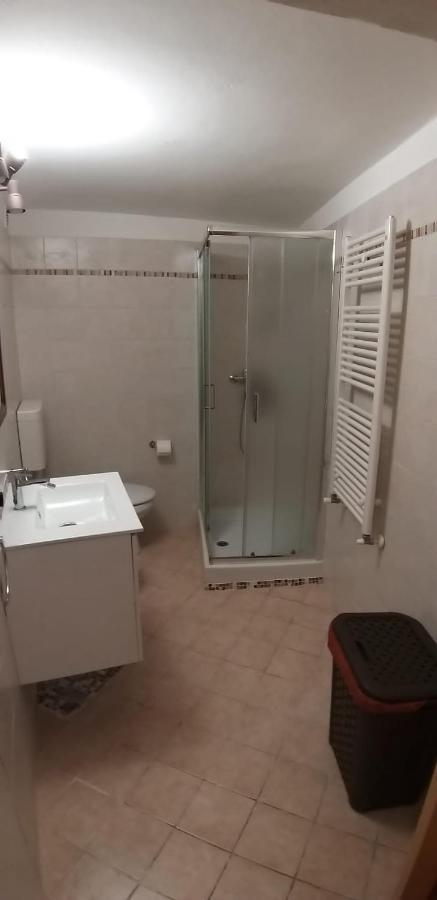 Marianna Casa Vacanza Azzate Exteriör bild