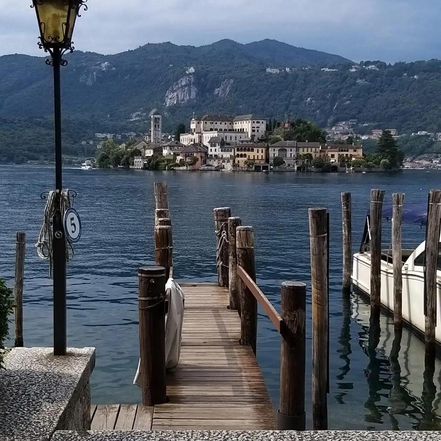 Marianna Casa Vacanza Azzate Exteriör bild